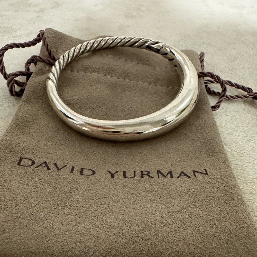 David Yurman Sculpted Cable Collection Hinged Bangle in Sterling Silver